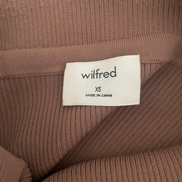 (SOLD) Wilfred Croquis Sweater - Picture 5 of 8